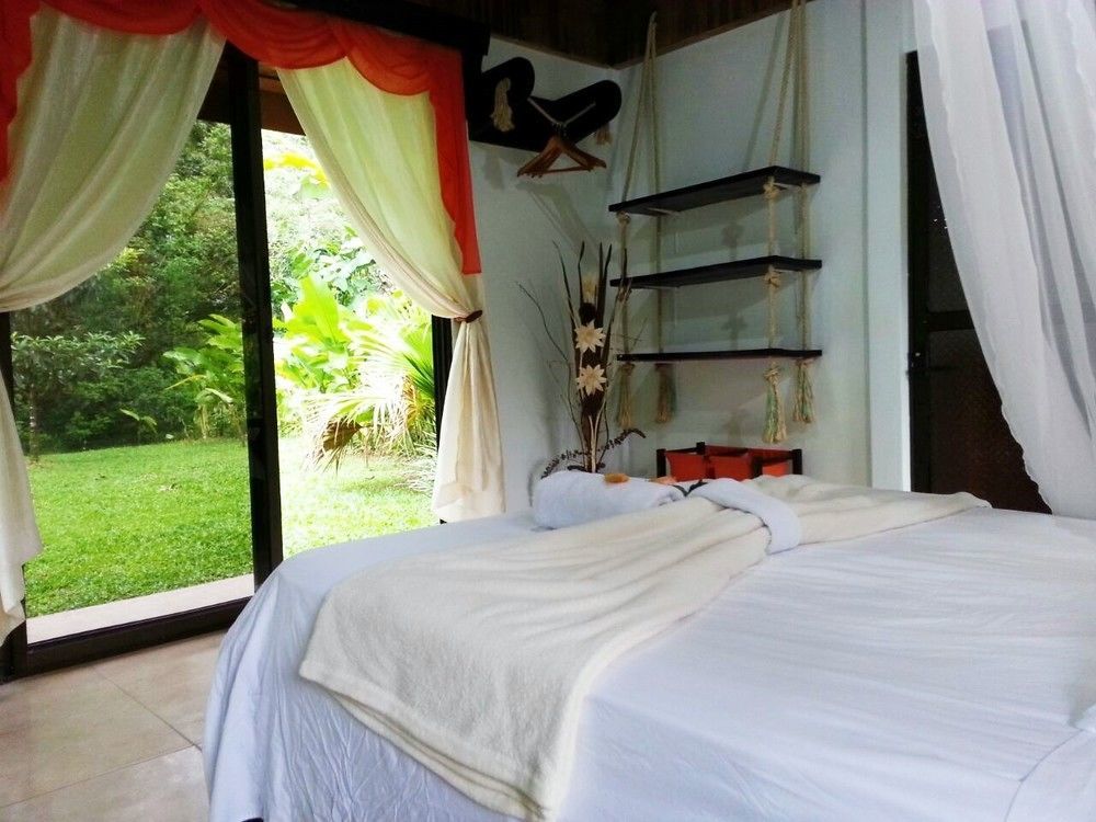 Hotel Catarata Rio Celeste Bijagua Exterior foto