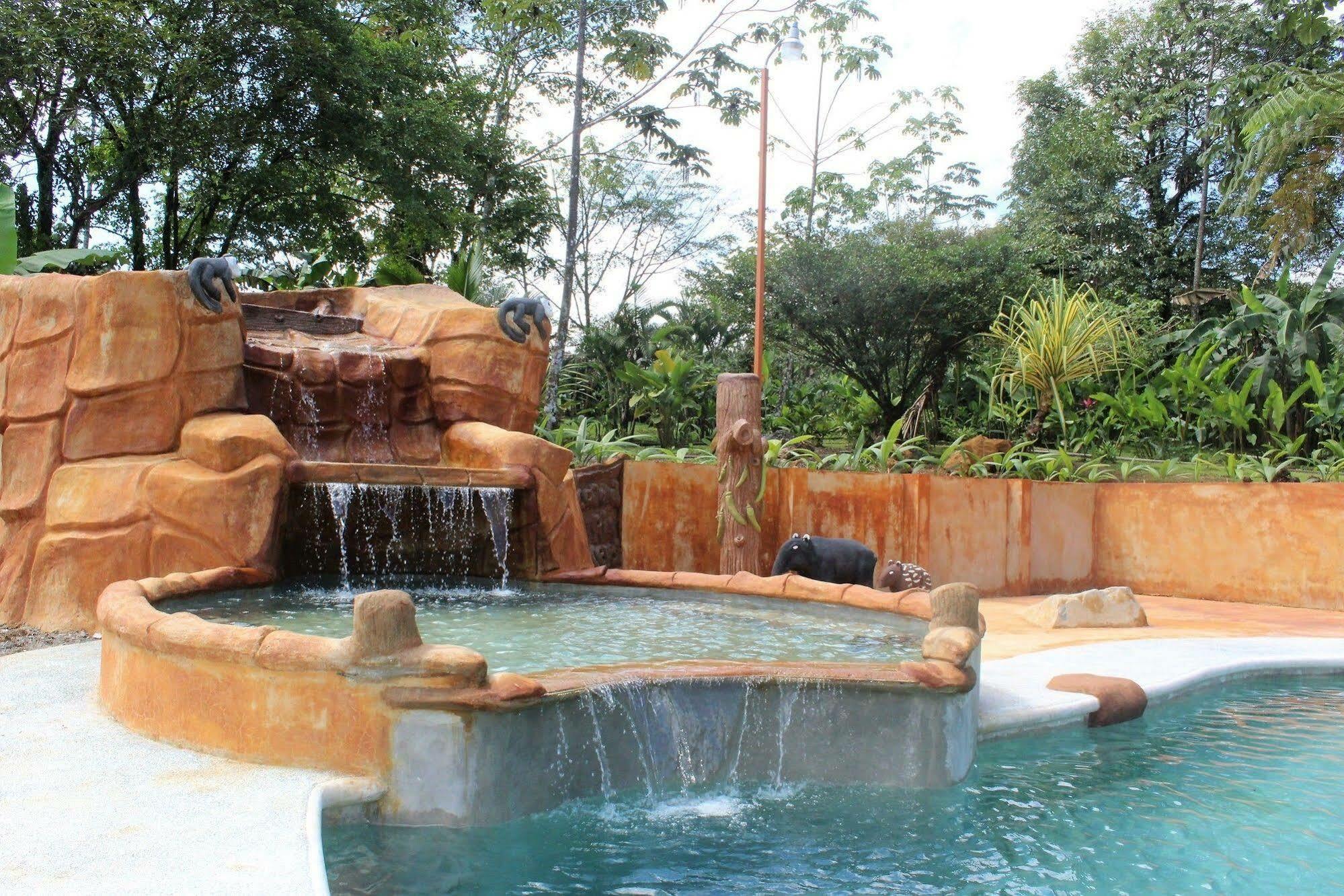 Hotel Catarata Rio Celeste Bijagua Exterior foto