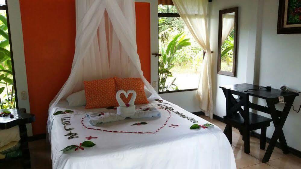 Hotel Catarata Rio Celeste Bijagua Exterior foto